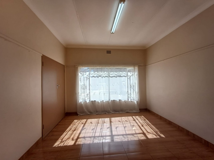 3 Bedroom Property for Sale in Wilkoppies North West
